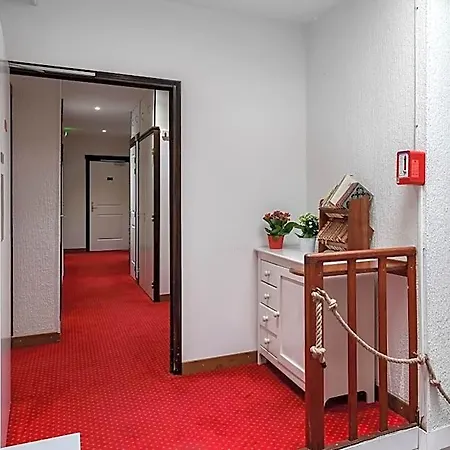 Le Preconil Hotel 2*