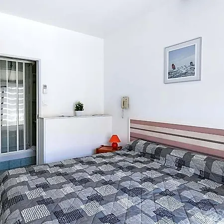 Le Preconil Hotel 2*