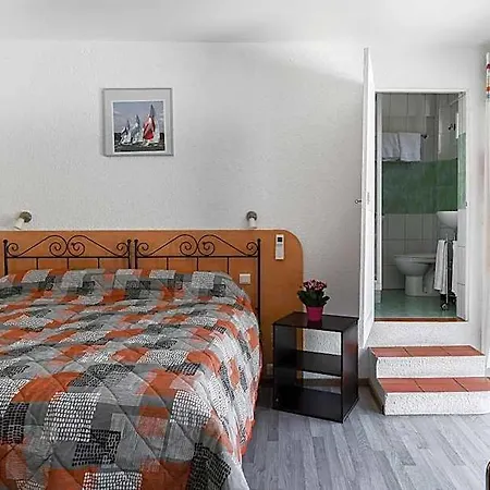 Le Preconil Hotel